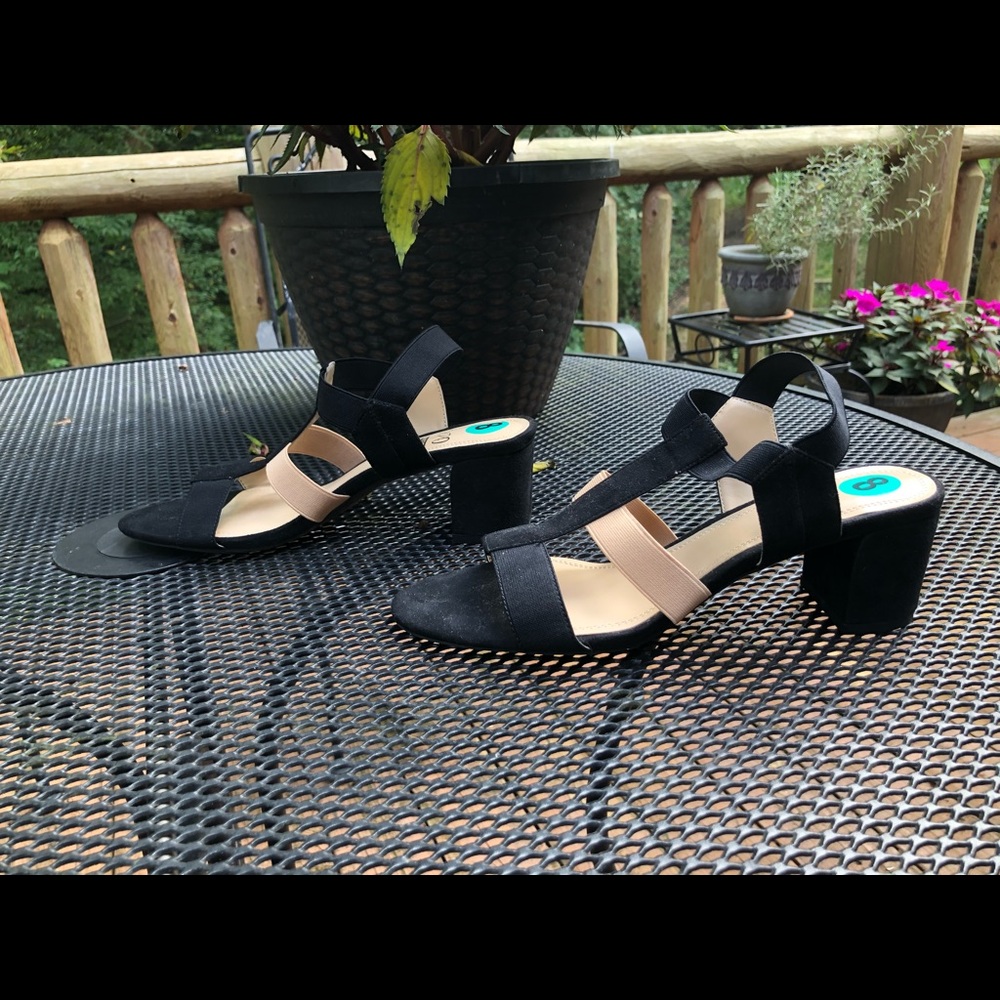 Impo- Edwina NWOT black & beige sandals, size 8 M - Picture 4 of 14